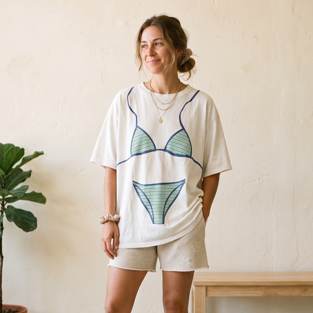Daily Drills Women Tee Large White Bikini Graphic Oversized Beachy Vacation